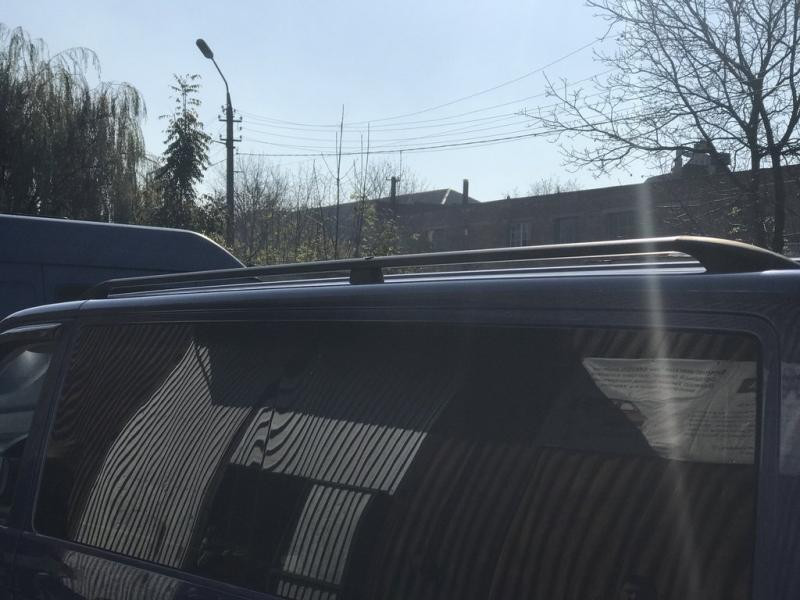 Купити Рейлінги Чорні Коротка база, Металеві ніжки для Volkswagen T6