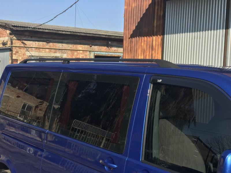 Купити Рейлінги Чорні Коротка база, Металеві ніжки для Volkswagen T6