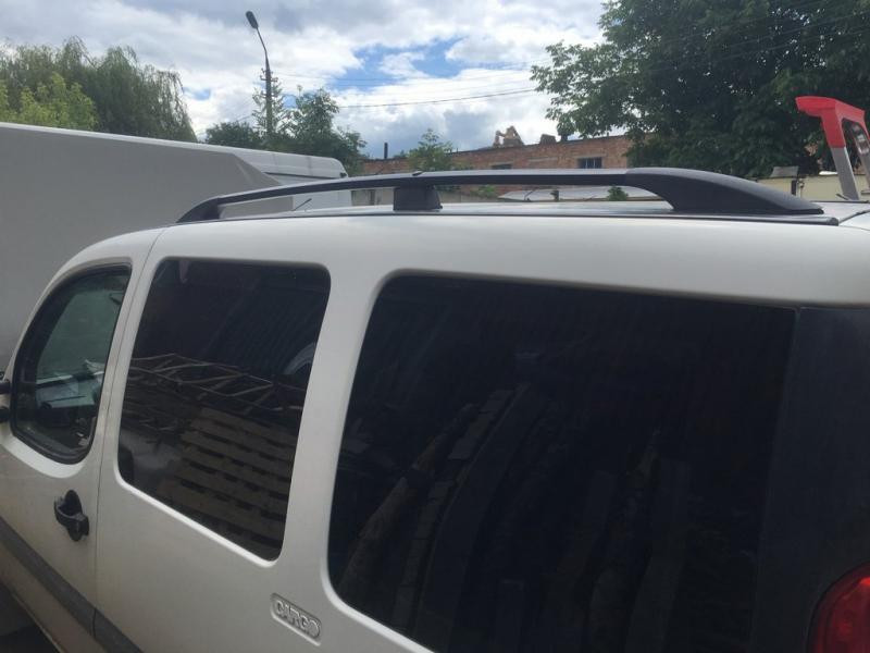 Купити Рейлінги Чорні Стандартна база, металеві ніжки для Fiat Doblo I 2005-2010 рр