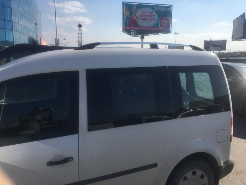 Купити Рейлінги хром Станд. база, Металеві ніжки для Volkswagen Caddy 2015-2020 рр