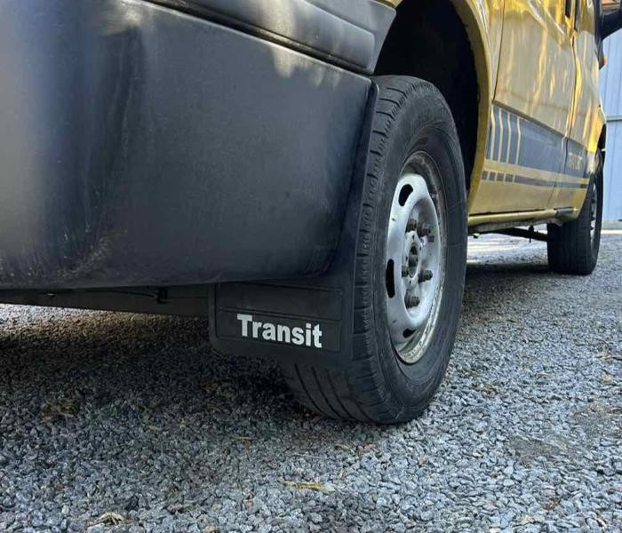 Купити Задні бризковики (2 шт) Прямі для Ford Transit 2000-2014 рр