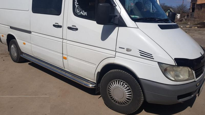 Купити Бокові пороги Premium (2 шт., нерж.) Середня база, d60 для Volkswagen LT 1995-2006 рр