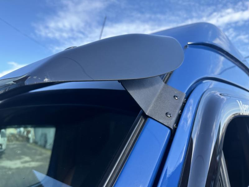 Купити Козирьок на лобове скло (чорний глянець, 5мм) для Volkswagen LT 1995-2006 рр