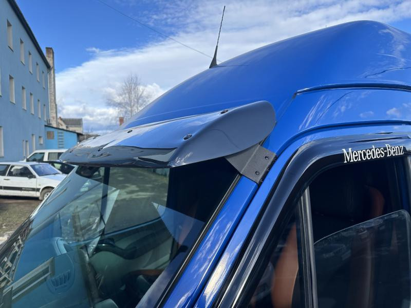 Купити Козирьок на лобове скло (чорний глянець, 5мм) для Volkswagen LT 1995-2006 рр