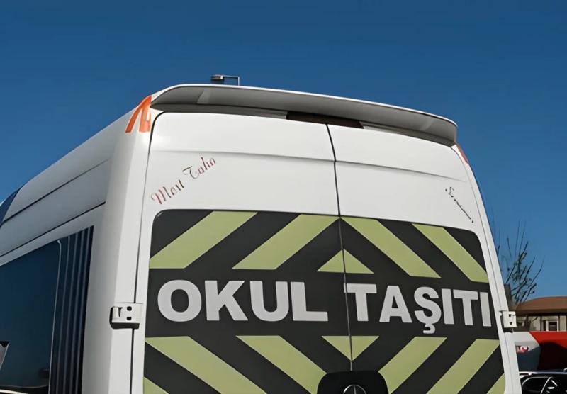 Купити Спойлер Anatomik (вузька модель, під фарбування) для Mercedes Sprinter W907/W910 2018- рр