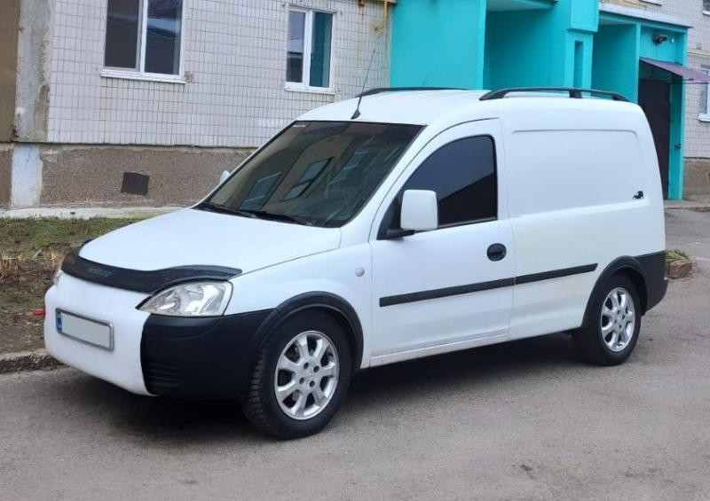 Купити Рейлінги чорні Пластикові ніжки для Opel Combo 2002-2012 рр