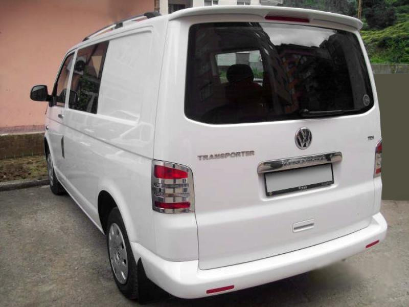Купити Спойлер Інче (під фарбування) для Volkswagen T5 2010-2015 рр