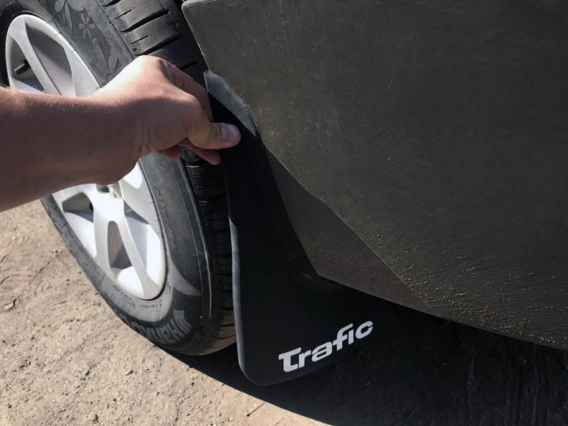 Купить Брызговики Premium (2 шт, резина) для Renault Trafic 2001-2015 гг