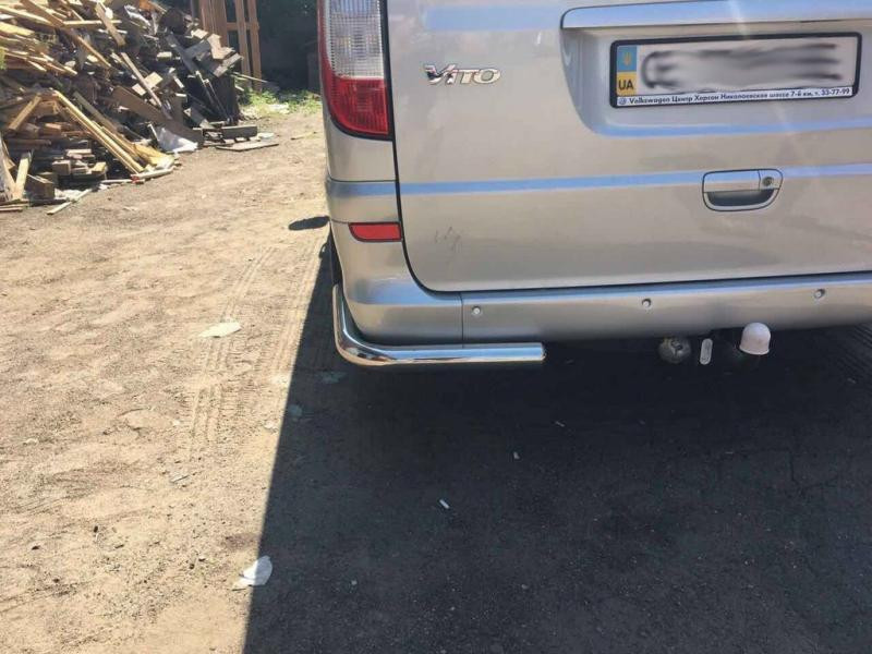 Купить Задние уголки AK003 (2 шт, нерж) Средняя и длинная база для Mercedes Vito W639 2004-2014 гг