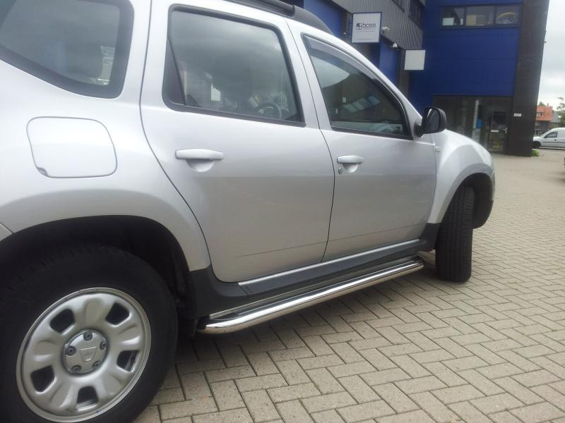 Купити Бокові пороги Premium (2 шт., нерж.) 60 мм для Renault Duster 2008-2017 рр