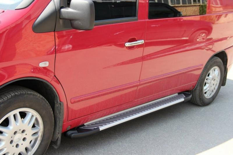 Купити Бокові пороги Line (2 шт., алюм.) для Mercedes Vito W638 1996-2003 рр