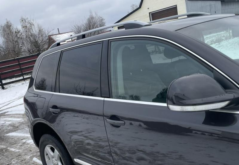 Купити Рейлінги Skyport (сірий мат) для Volkswagen Touareg 2002-2010 рр