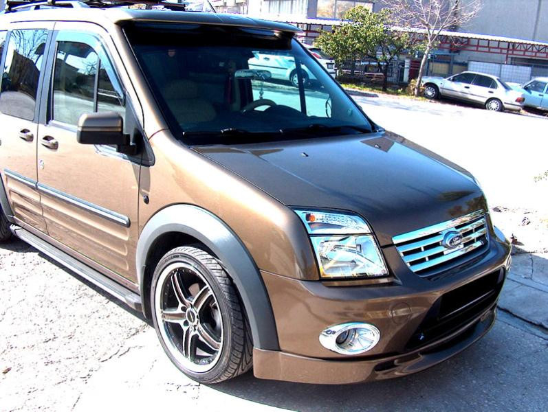 Купити Передня нижня накладка (під фарбування) для Ford Connect 2010-2013 рр