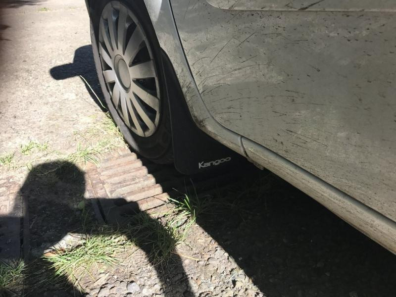 Купити Передні бризковики Туреччина (2 шт) для Renault Kangoo 2008-2020 рр