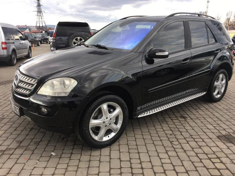 Купить Боковые пороги OEM (2 шт., алюминий) для Mercedes ML W164