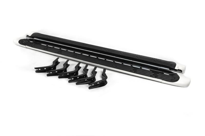 Купити Бокові пороги OEM (2 шт., алюміній) для Nissan Patrol Y62 2010-2024 рр