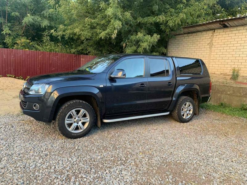 Купити Бокові пороги Tayga Grey (2 шт., алюміній) для Volkswagen Amarok 2010-2022 рр