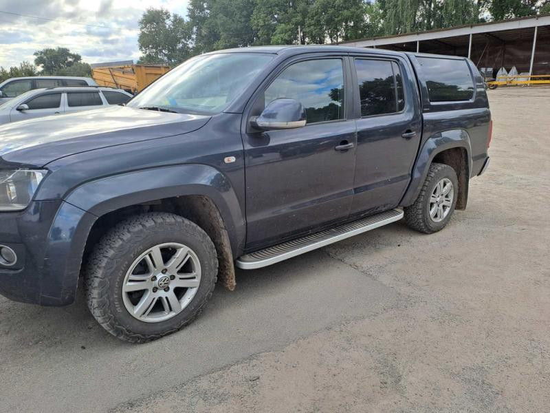 Купити Бокові пороги Tayga Grey (2 шт., алюміній) для Volkswagen Amarok 2010-2022 рр