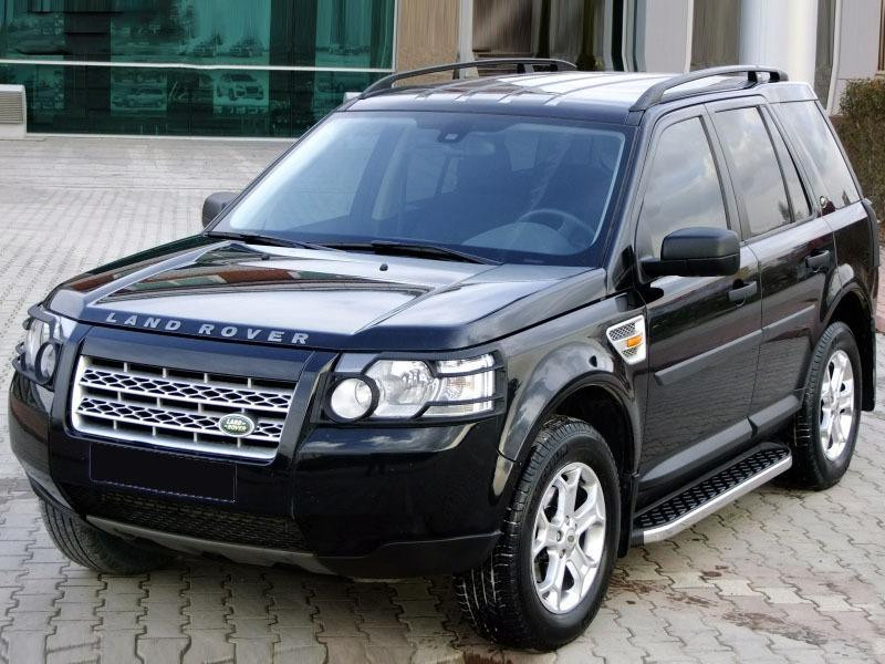 Купити Бокові пороги BlackLine (2 шт, алюміній) для Land Rover Discovery IV 2009-2017 рр