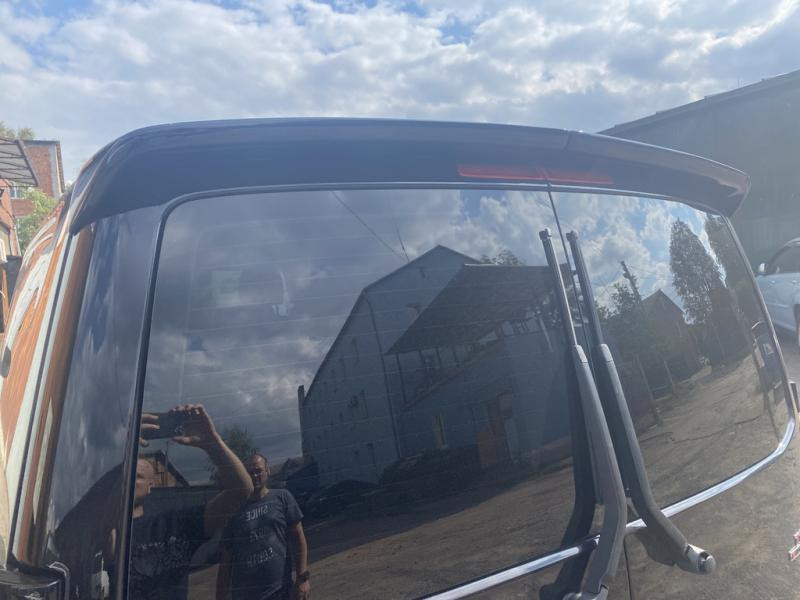 Купити Спойлер Anatomik 2-дверки (під фарбування) для Volkswagen T6