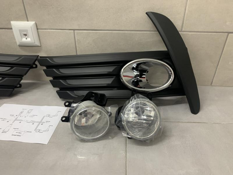 Купити Протитуманки 2017-2019 (галогенні) для Toyota Corolla рр