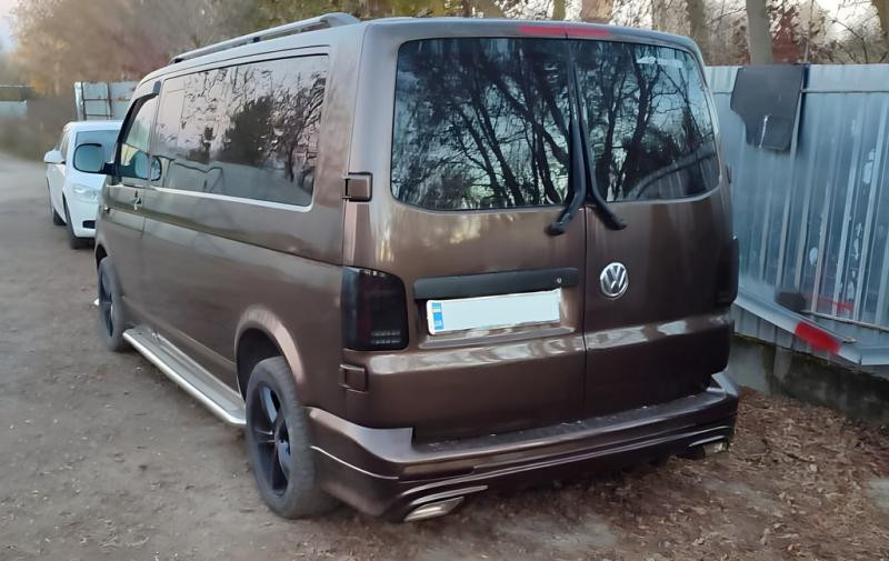 Купить Задняя нижняя юбка Sport 2 (под покраску) для Volkswagen T5 Transporter 2003-2010 гг