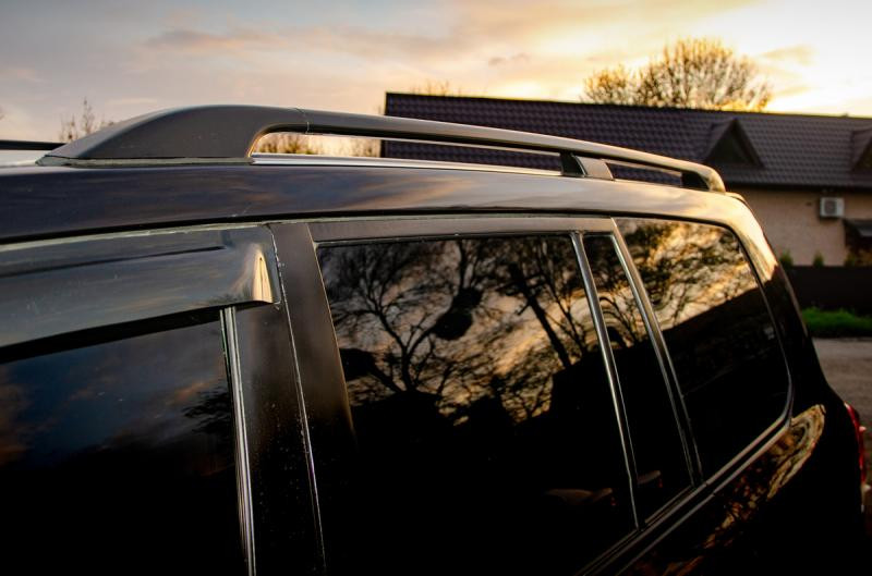 Купити Рейлінги оригінальний дизайн Premium Black (2 шт) для Toyota Land Cruiser 200