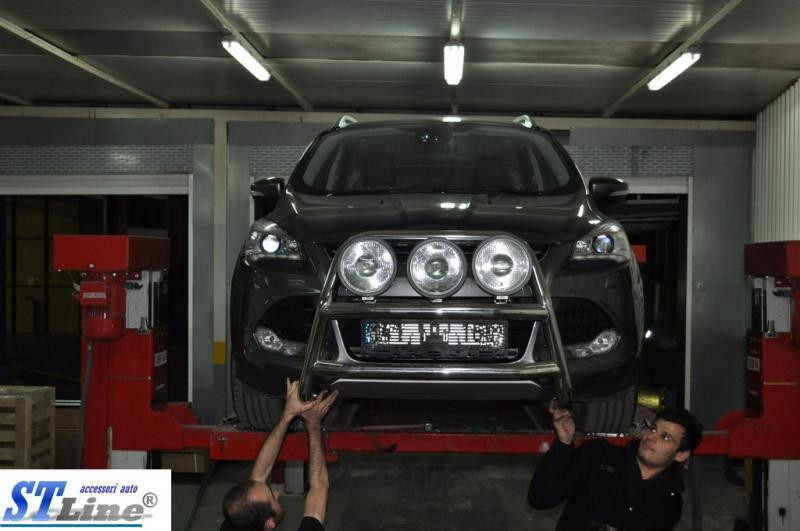 Купити Кенгурятник WT018 (нерж.) для Ford Kuga/Escape 2013-2019 рр