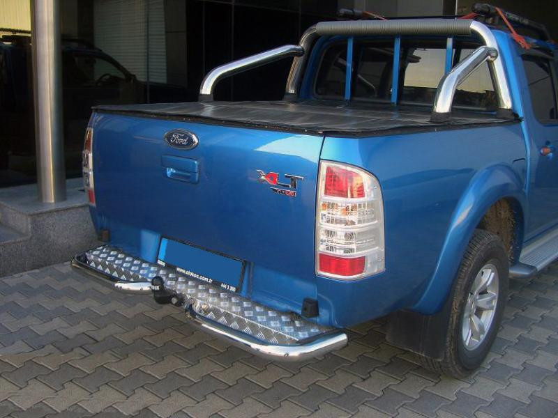 Купити Задні кути AK003 (2 шт., нерж.) для Ford Ranger 2007-2011 рр