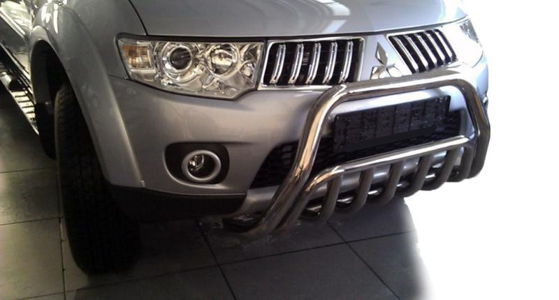 Купити Передній захист WT002 (нерж.) для Mitsubishi Pajero Sport 2008-2015 рр