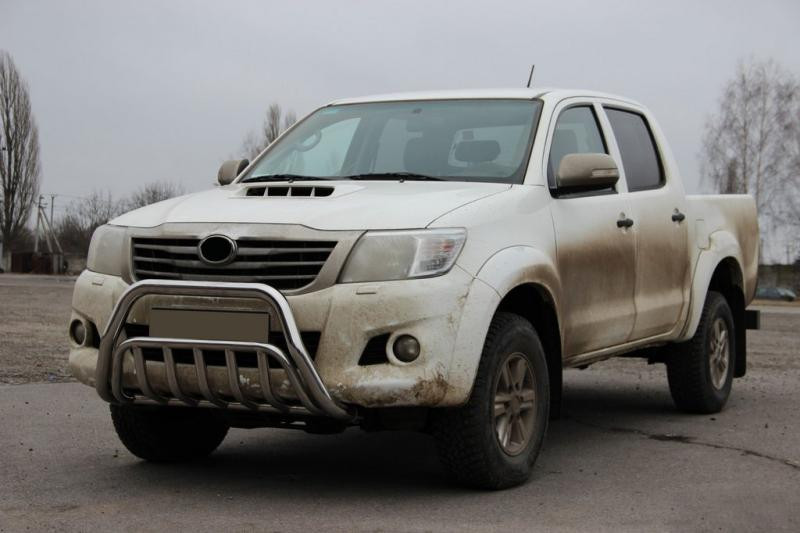Купити Кенгурятник WT002 (нерж.) для Toyota Hilux 2006-2015 рр