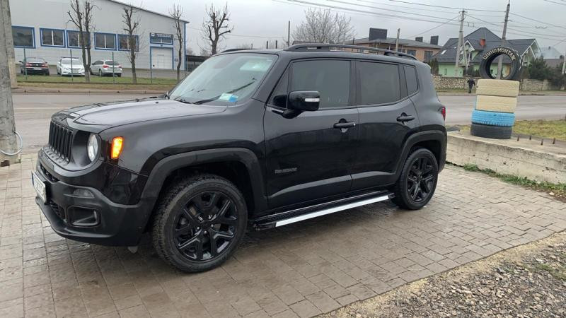 Купити Бокові пороги Maya V1 (2 шт., алюміній) для Jeep Renegade