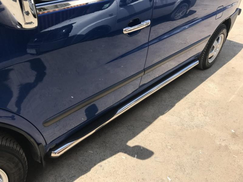 Купити Бічні труби (2 шт., нерж.) d70 для Mercedes Vito W638 1996-2003 рр