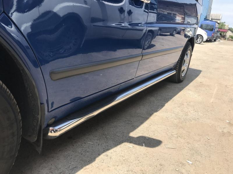 Купити Бічні труби (2 шт., нерж.) d60 для Mercedes Vito W638 1996-2003 рр