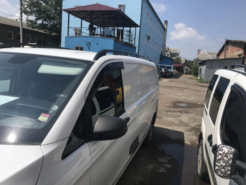 Купить Рейлинги черные CAN Оригинальный дизайн (металл. ножки) Длинная база (EXTRALONG) для Mercedes Vito/V-class W447 2014- гг