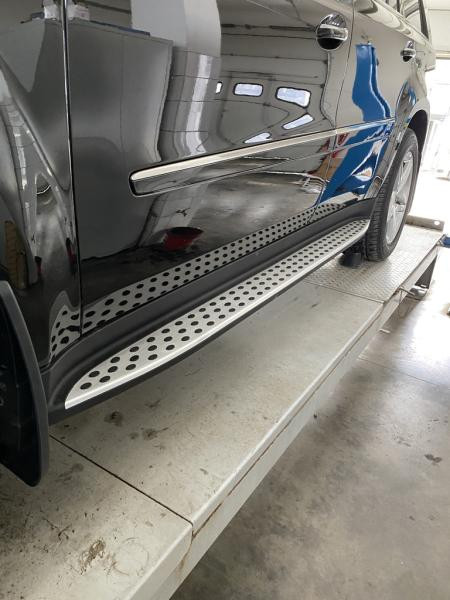 Купить Боковые пороги Оригинальный дизайн для Mercedes GL сlass X164