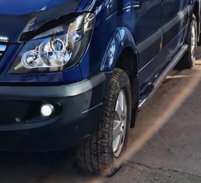 Купити Бічні труби (2 шт., нерж.) d70, Коротка база для Mercedes Sprinter W906 2006-2018 рр