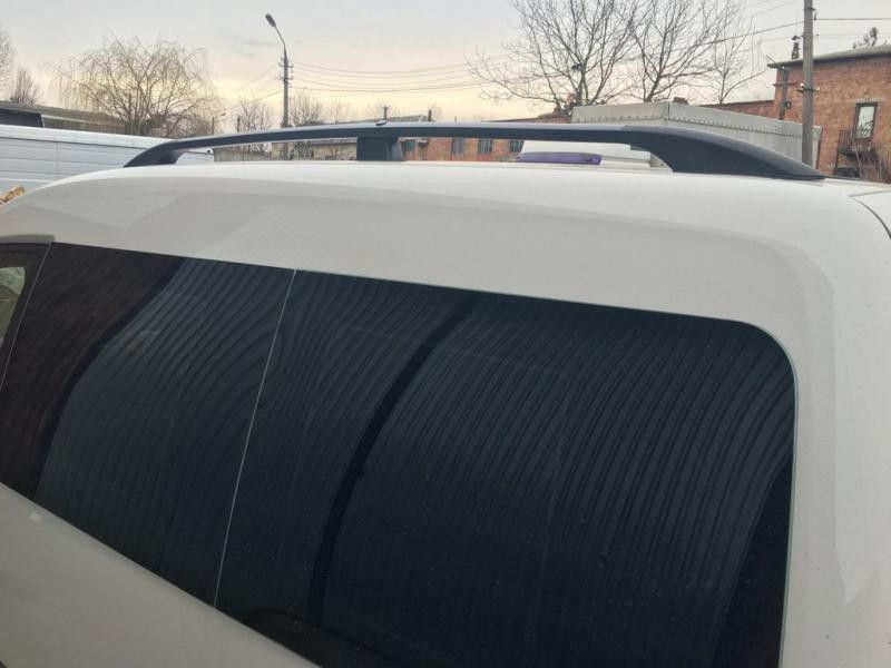 Купити Рейлінги чорні Максі база, Металличиские ніжки для Volkswagen Caddy 2010-2015 рр