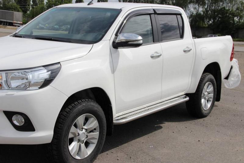 Купити Бокові пороги KB001 (нерж) 60 мм для Toyota Hilux 2015- рр