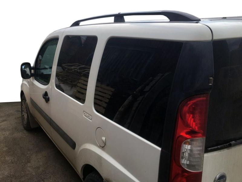 Купити Рейлінги Чорні Максі база, металеві ніжки для Fiat Doblo I 2005-2010 рр