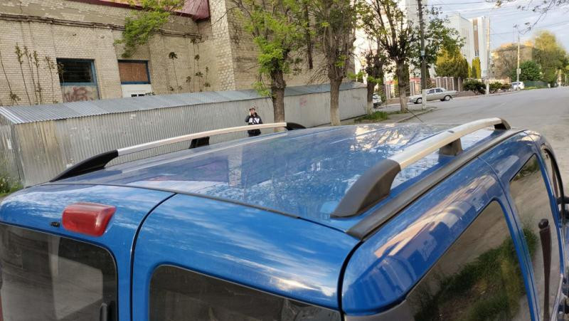 Купити Рейлінги Хром (пласт. ніжки) Максі база, металеві ніжки для Fiat Doblo I 2005-2010 рр