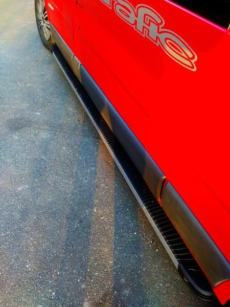 Купити Бокові пороги Maya V1 (2 шт., алюміній) Коротка база для Nissan NV300/Primastar 2016-рр