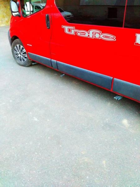 Купить Боковые пороги Maya V1 (2 шт., алюминий) Длинная база для Nissan NV300/Primastar 2016-гг