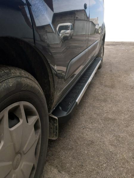 Купить Боковые пороги RedLine V1 (2 шт., алюминий) Длинная база для Ford Custom 2013-2022 гг