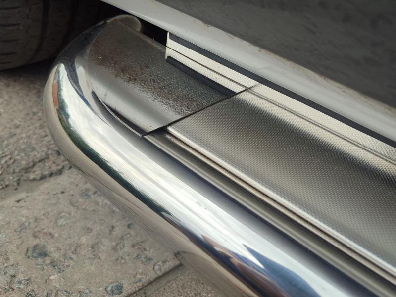 Купить Боковые пороги Premium (2 шт, нерж) 60 мм, длинная база для Nissan NV300/Primastar 2016-гг