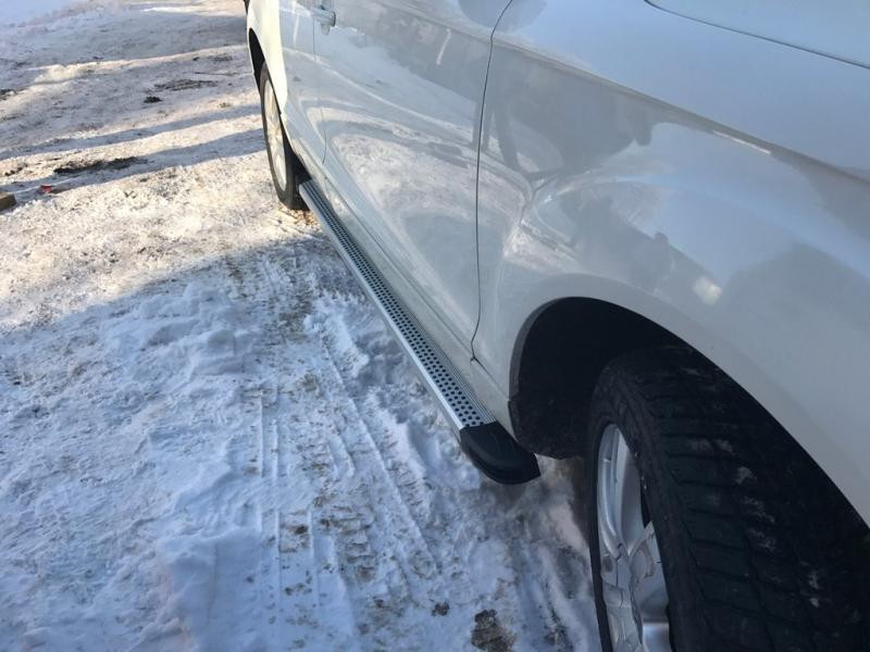 Купить Боковые пороги Maya V2 (2 шт., алюминий) для Mazda CX-3 2015- гг