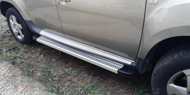 Купить Боковые пороги Maya V2 (2 шт., алюминий) для Renault Duster 2008-2017 гг