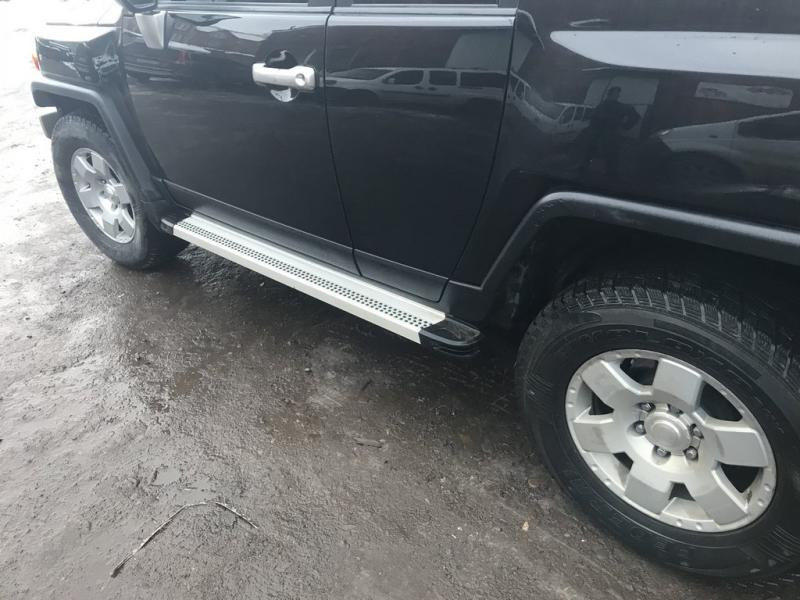 Купить Боковые пороги Maya V2 (2 шт., алюминий) для Toyota FJ Cruiser