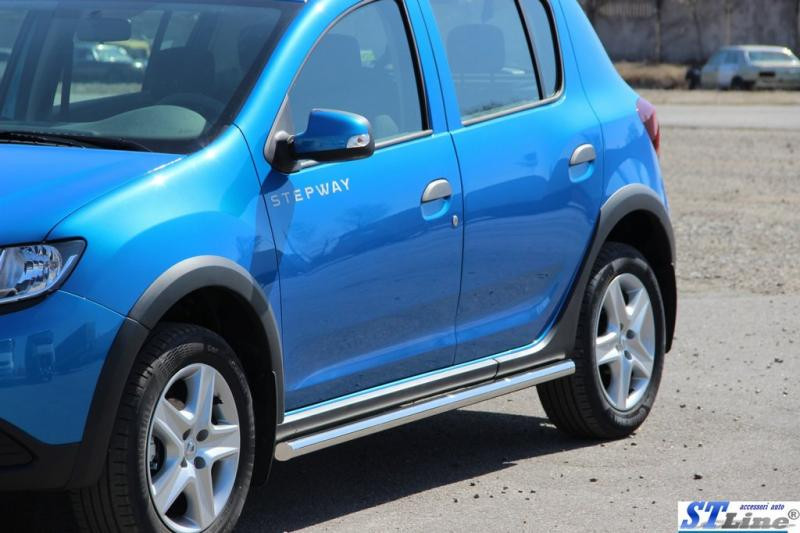 Купить Боковые трубы BB001 (2 шт, нерж) 60 мм для Renault Sandero 2013-2022 гг