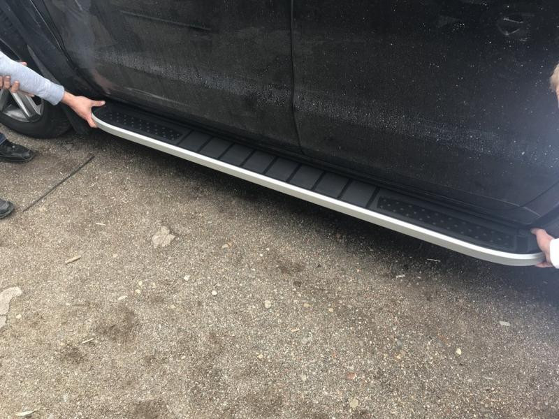 Купити Бокові пороги Tayga V2 (2 шт., алюміній) для Volkswagen Amarok 2010-2022 рр